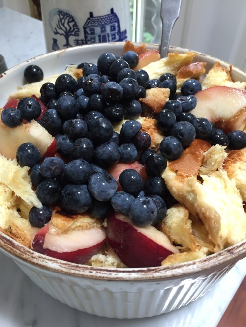peach-blueberry bread pudding.3